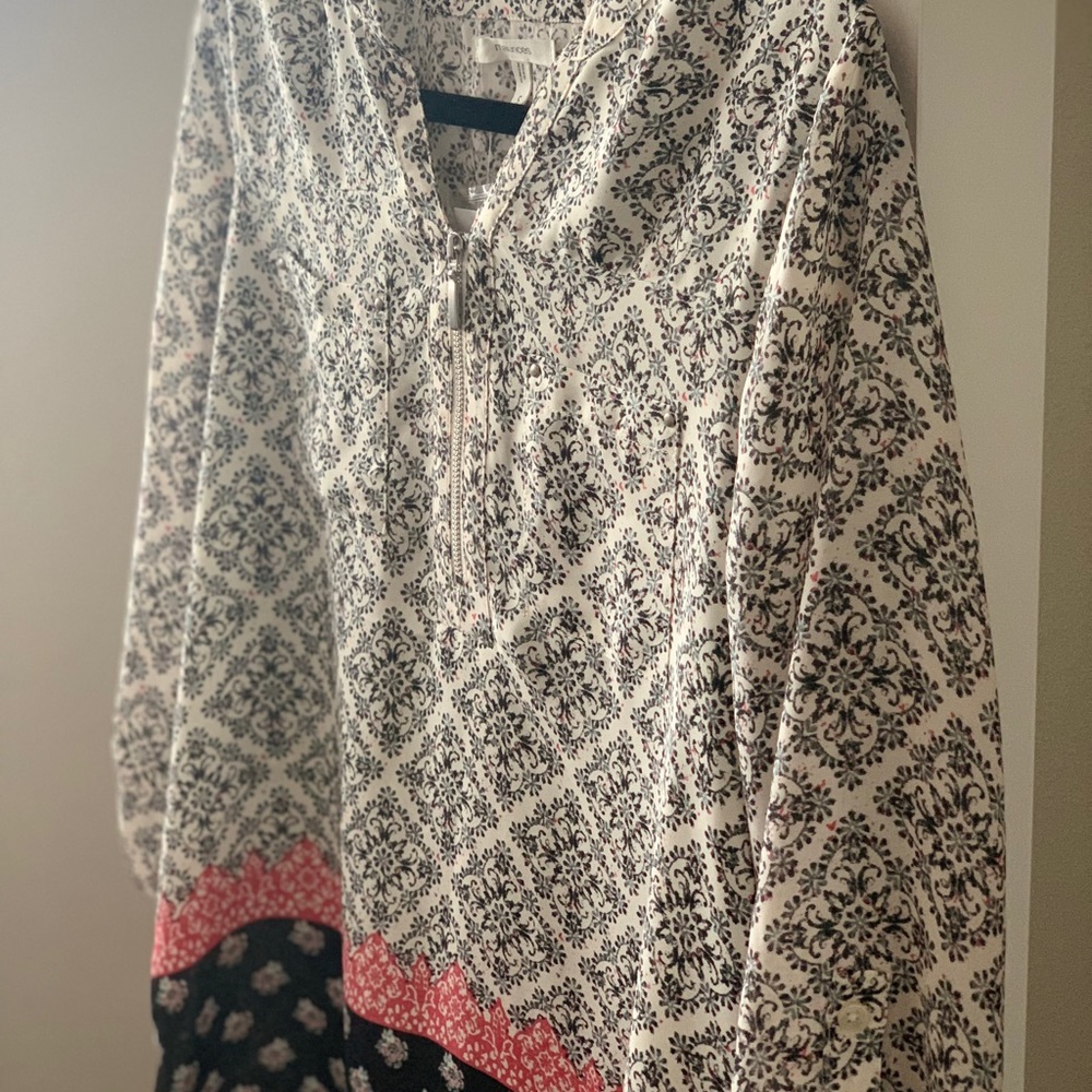 Multi patterned blouse with zippered front